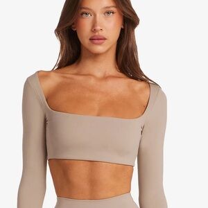 Crop Shop Boutique Scoop Neck Crop XS - Isabelle Mathers EUC